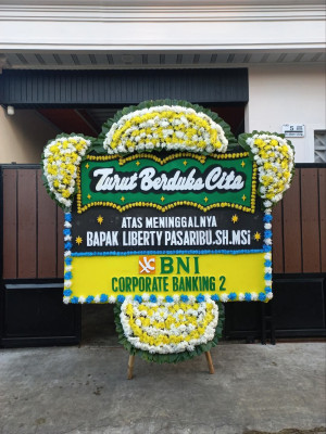 Papan Bunga Duka di Barong Tongkok