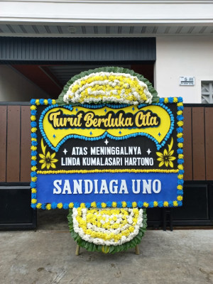 Papan Bunga Duka di Barong Tongkok